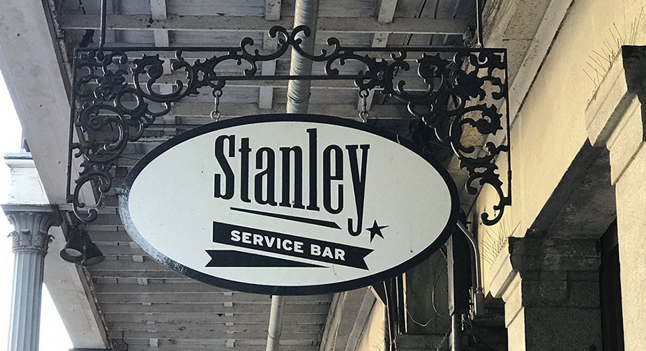 hanging wood sign, swinging sign wood metal lighted, blade signs wood metal. cut out shapes on wood metal plastics