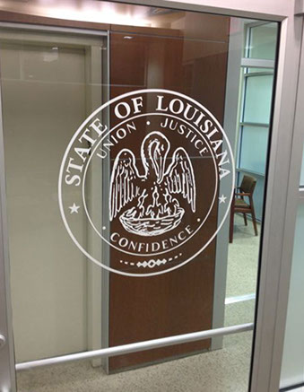 Vinyl Cut Decals - New Orleans - Nola - Vinyl Cut Logos - Vinyl&nbsp; Decal Instalation - Vinyl Decal Removal